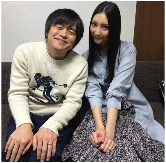 菜々緒、バカリズムとの\u201c結婚報告\u201dが話題に ウェディングドレス